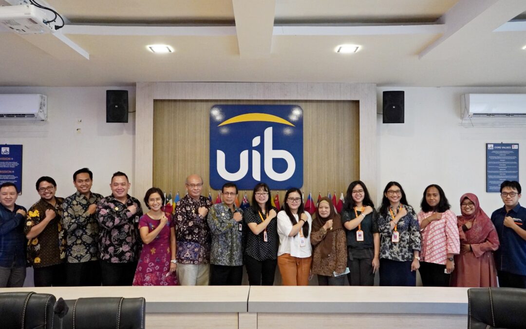 Benchmarking Sistem Penjaminan Mutu Internal (SPMI) Universitas Internasional Batam dan Universitas Pembangunan Nasional “Veteran” Yogyakarta